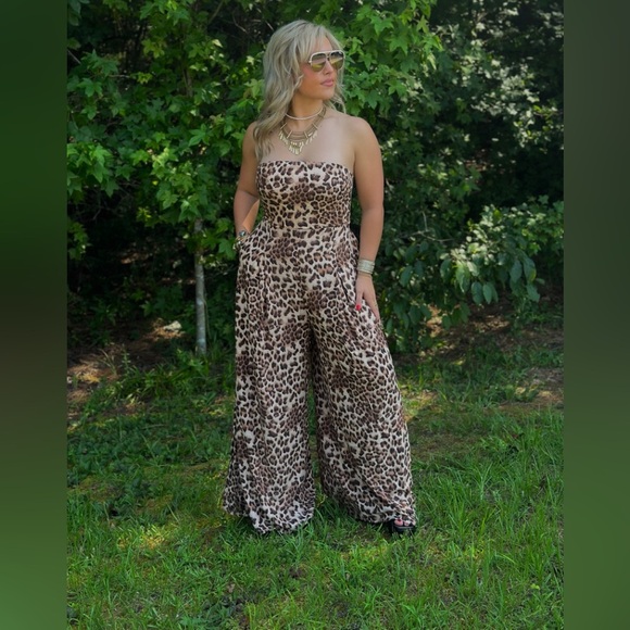 Cheetah Print Strapless Jumpsuit - Picture 3 of 3